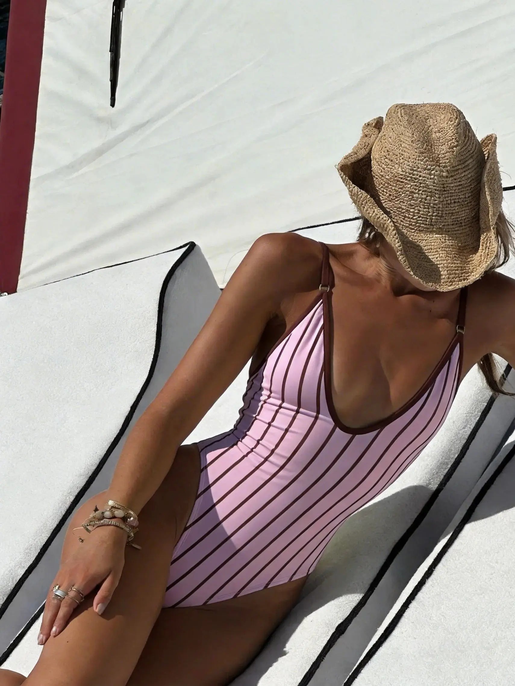 Print Deep V Neck One Piece Swimsuit Women Swimwear Bodysuit Monokini High Leg Swim Suit Bathing Suit Beachwear