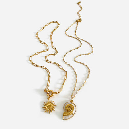 Sunflower Conch Pendant Necklace