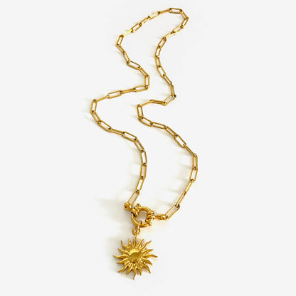 Sunflower Conch Pendant Necklace